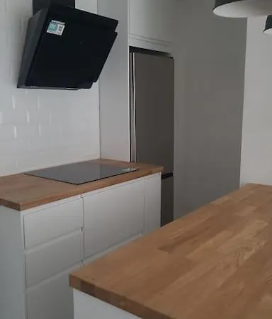 En